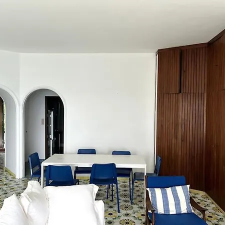 Fronte Mare Accesso Privato Hotel *